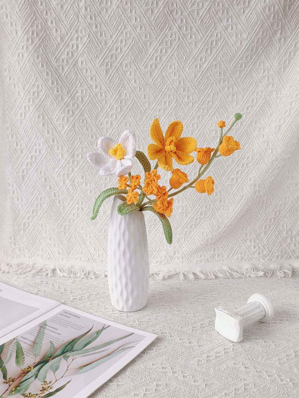 Hand-Crocheted Yarn Flower Arrangement: Floral Gift with Bendable Stems