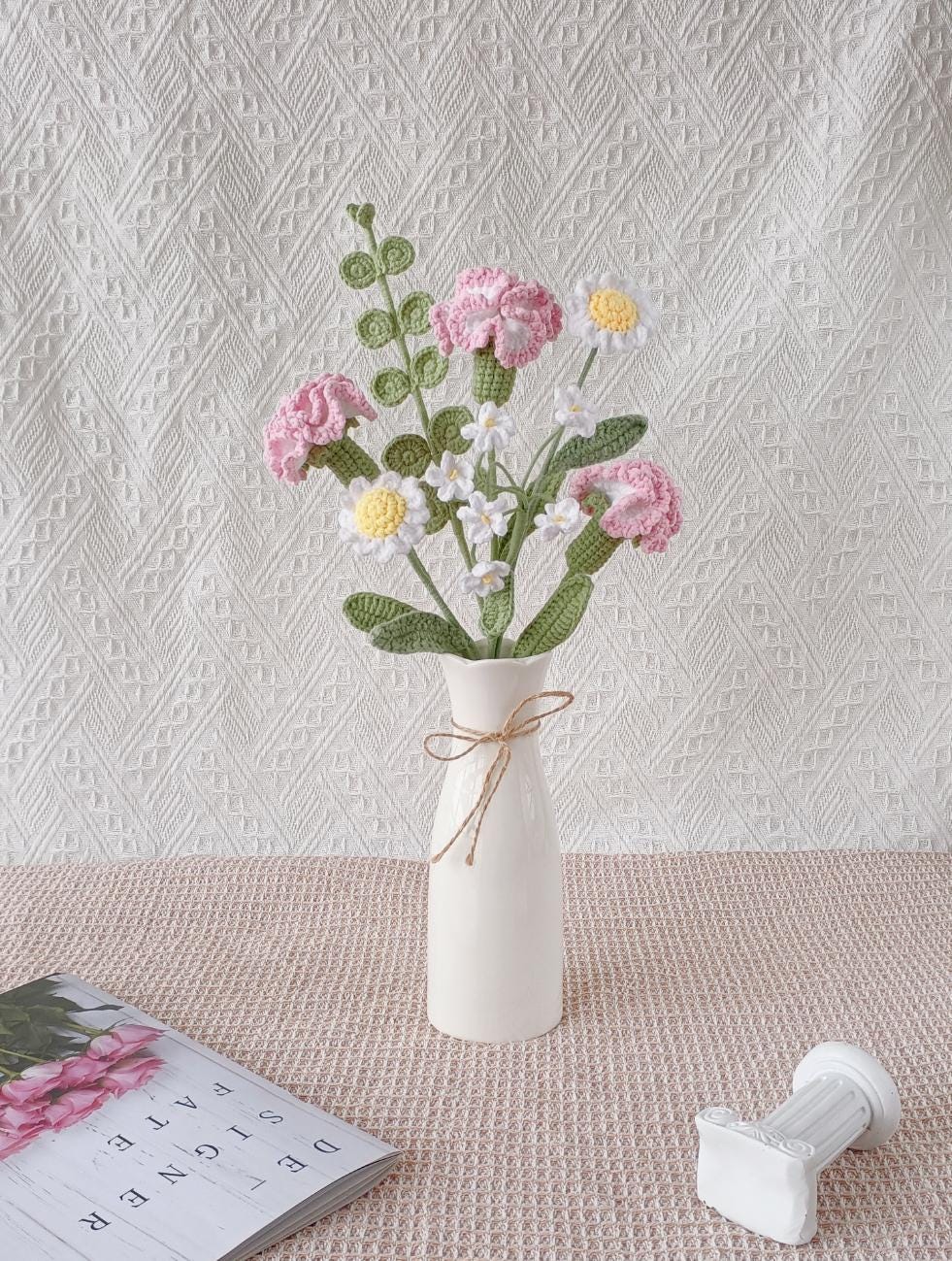 Handmade Crochet Carnation Bouquet, Pink & White Flowers, Mother's Day Gift
