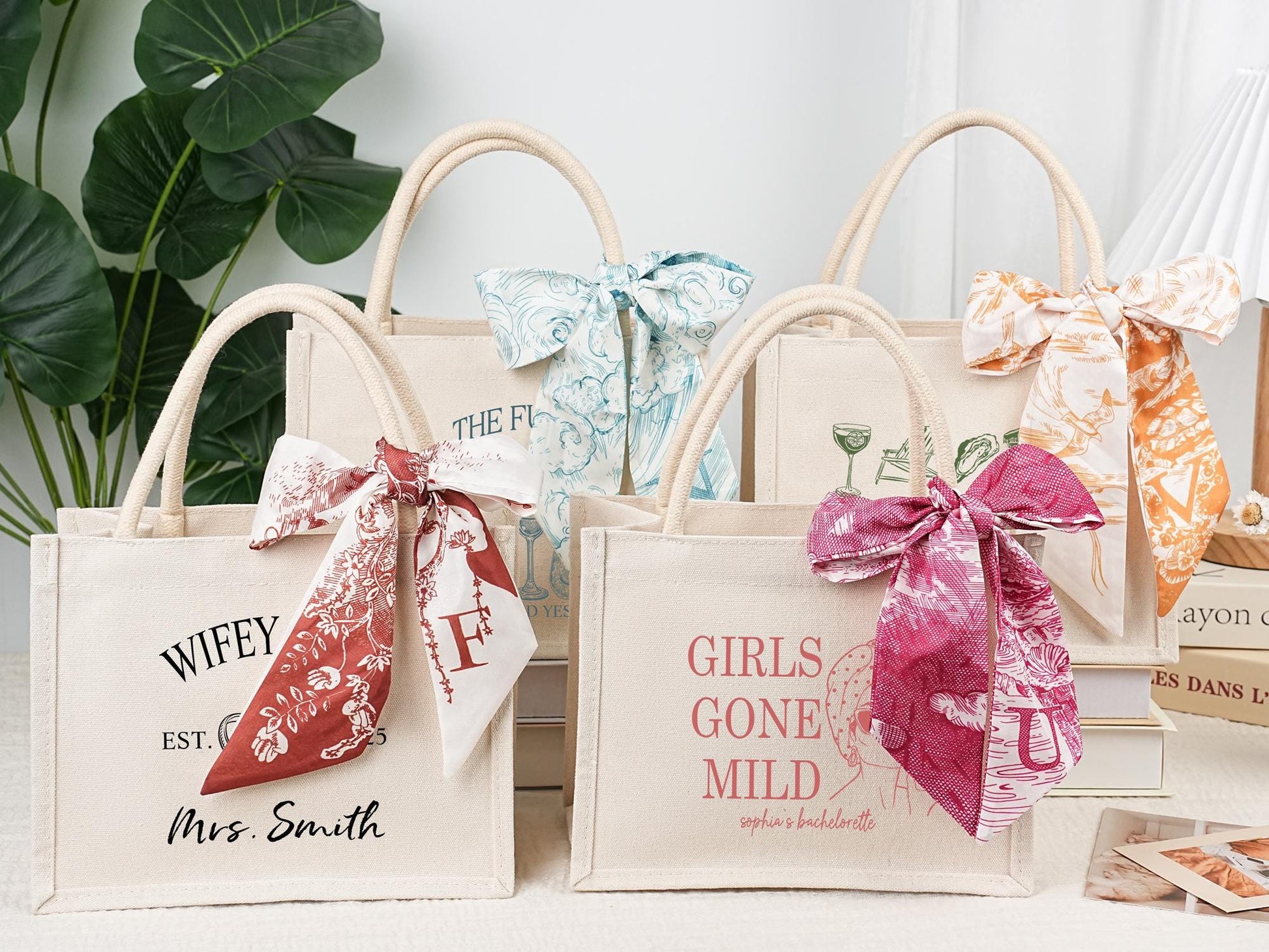 Personalized Bridesmaid Tote Bag, Custom Bridesmaid Gift for Bachelorette Party, Bridal Party Gift, Wedding Party Favors, Canvas Bag