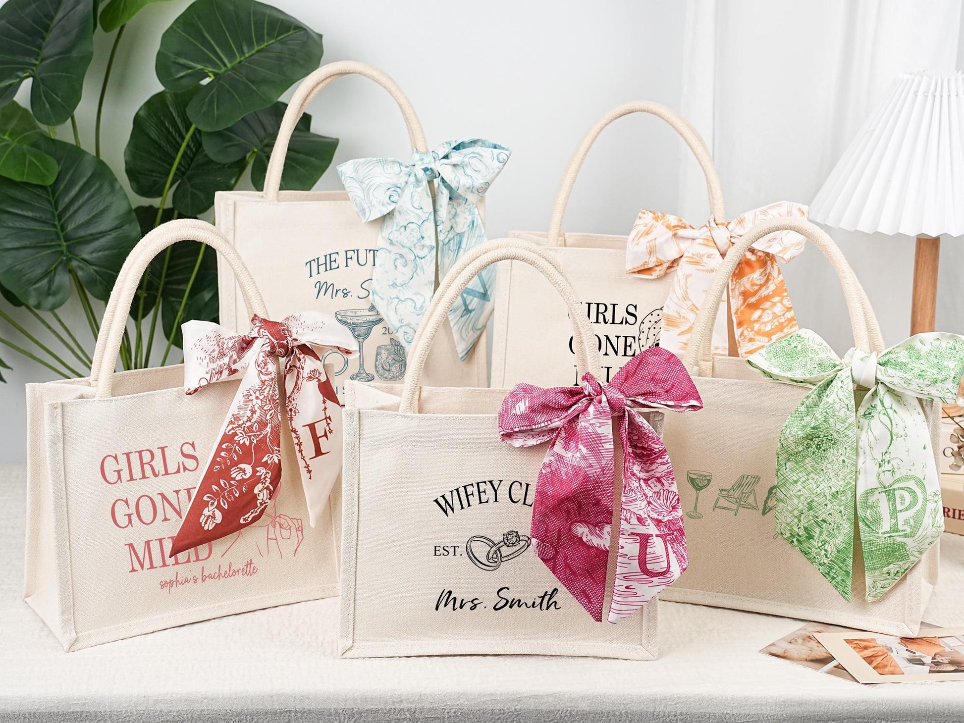 Personalized Bridesmaid Gift, Custom Tote Bag for Bachelorette Party, Bridal Party Gift, Wedding Weekend Bag, Club Bach Favors, Canvas Bag