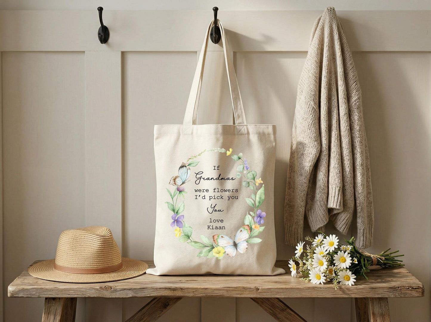 Personalized Grandma Tote Bag Floral Wreath Canvas Tote Gift for Grandma from Grandkids Grandmother Gift Mothers Day Birthday Christmas Gift