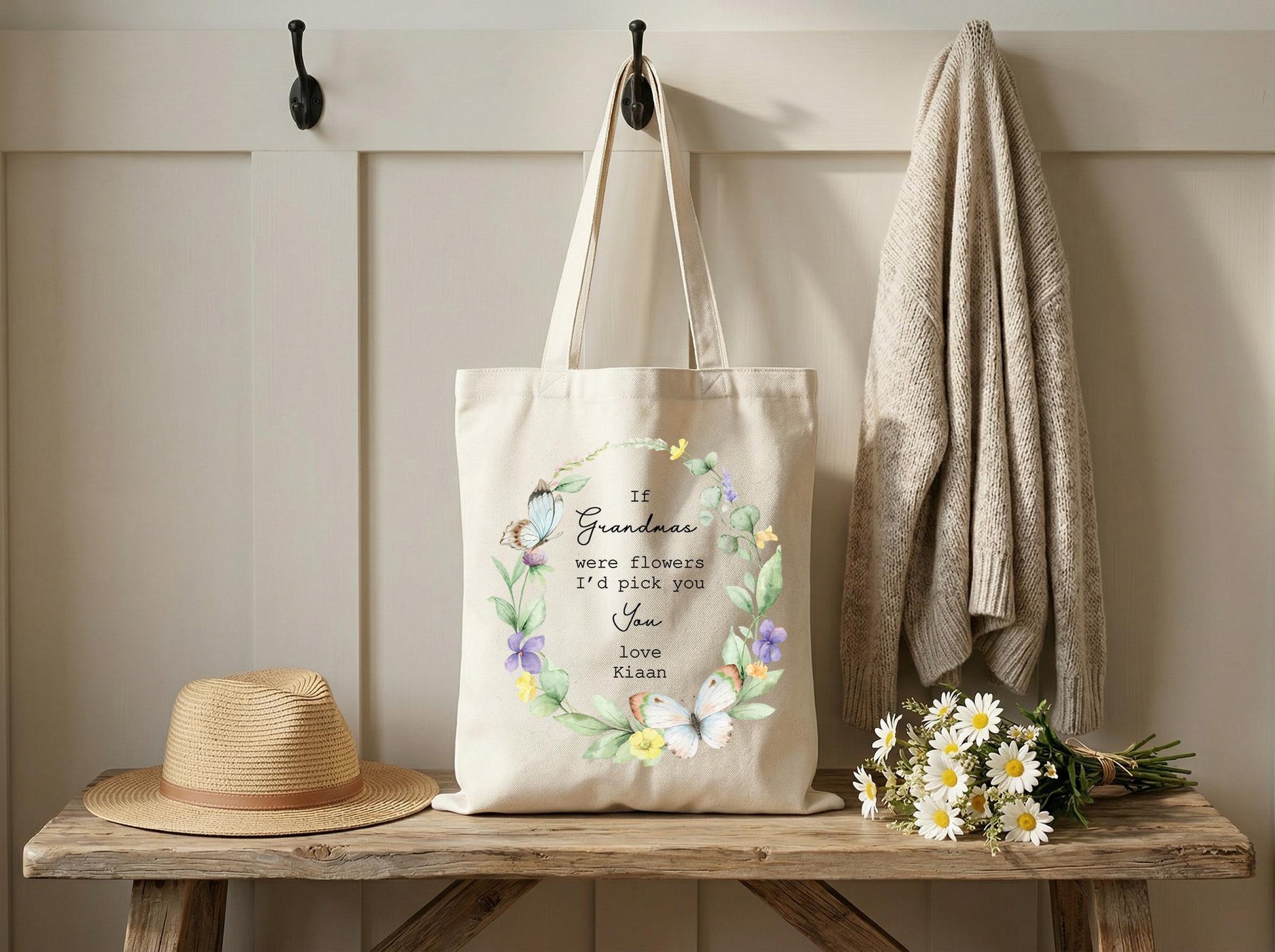 Personalized Grandma Tote Bag Floral Wreath Canvas Tote Gift for Grandma from Grandkids Grandmother Gift Mothers Day Birthday Christmas Gift